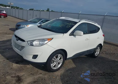2011 Hyundai Tucson Gls/Limited from USA, damaged, VIN KM8JU3AC8BU277652